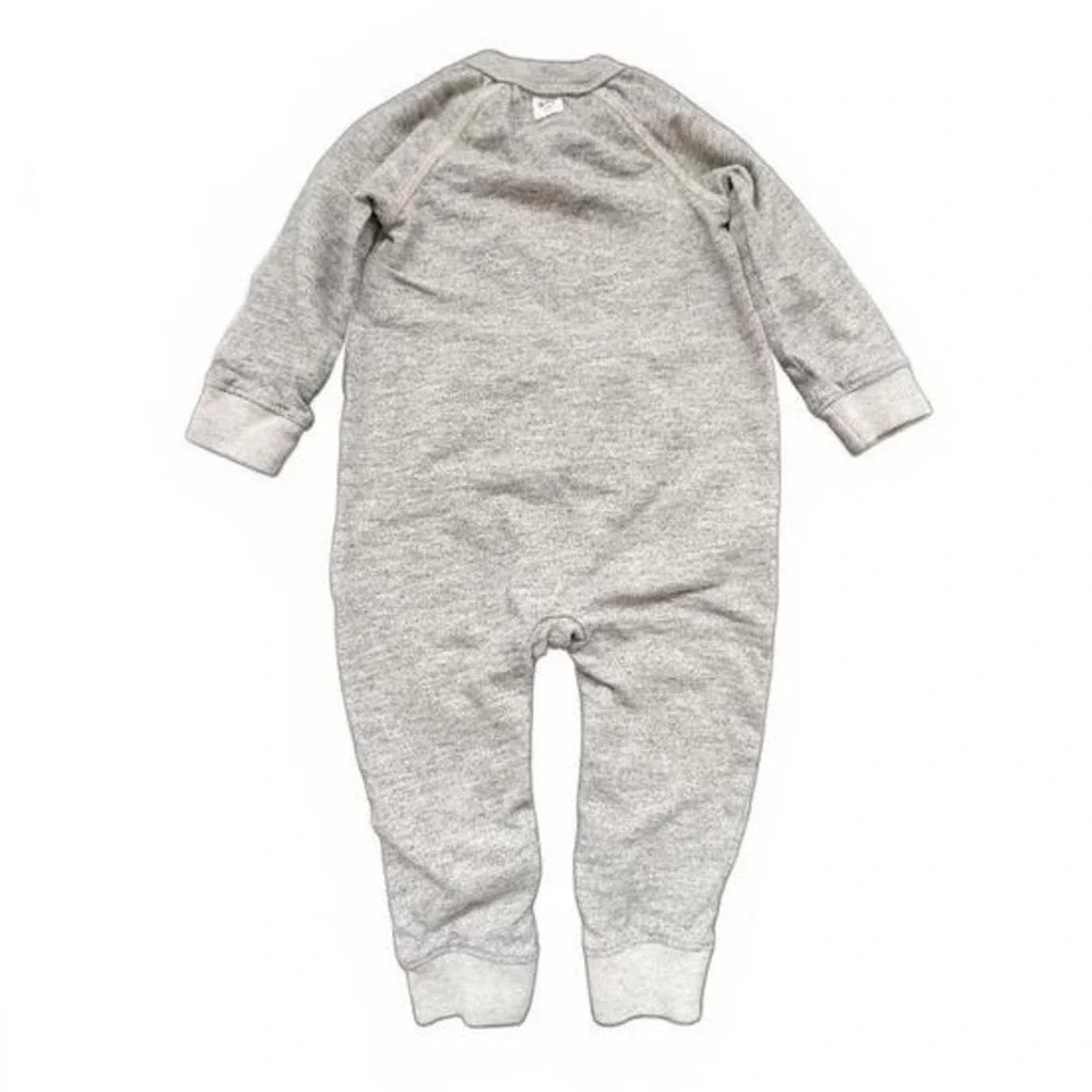 Baby Gap Romper‎ Gray Heather Long Sleeve Kangaroo Pocket 18-24 Months